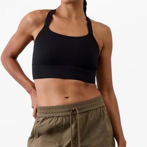 Athleta Trekkie North Mid Rise Short